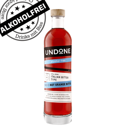 Undone No. 7 Orange Bitter Type alkoholfrei, 70 cl, 0 % Vol., , Das Unternehmen UNDONE hat sich auf alkoholfreie Drinks spezialisiert. Undone Italian Bitter Type wird im Orange Bitter Style auf Basis von ausgewhlten Bitters und fermentierten Orangensaft produziert.  Am Gaumen denselben Geschmack wie mit alkoholhaltigen Getrnke zu erzeugen, ist eine Herausforderung. Mit unterschiedlichen natrlichen Aromen ist es Undone gelungen, den Geschmack nachzuahmen.  Diese alkoholfreien Drinks ermglichen eine grossartige Party mit tollen Getrnken, ohne Nebenwirkung