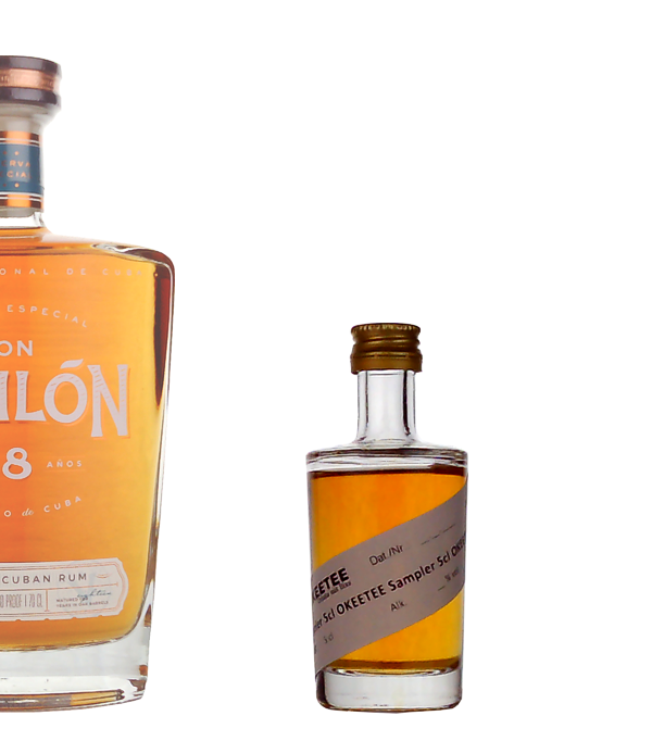 Ron Vaciln Aejo 18 Aos  Sampler, 5 cl, 40 % Vol. (Rum), Kuba, Das geliebte und aussergewhnliche Herzstck des Master Blenders. Handgefertigt in der Destilera Heriberto Duquesne in Remedios, Kuba und 18-jhrige Lagerung in amerikanischen Eichenfssern. Er hat ausgeprgte Kokos- und Vanillenoten begleitet von spritzigen Zitrus-Aromen und Trockenfrchten sowie einem Hauch von Beeren. Sein einzigartig trockener Charakter ist durch intensive Aromen von Nelke und Zimt geprgt, die mit Noten von Heu sowie tropischen Frchten angereichert werden